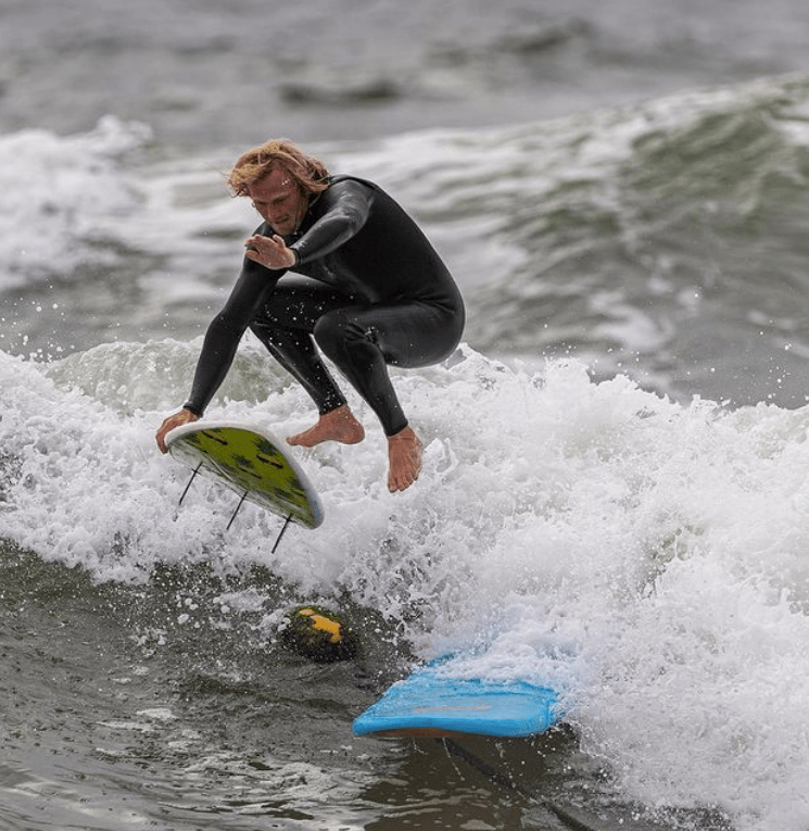 Did Vlogs Save&nbsp;Surfing?
